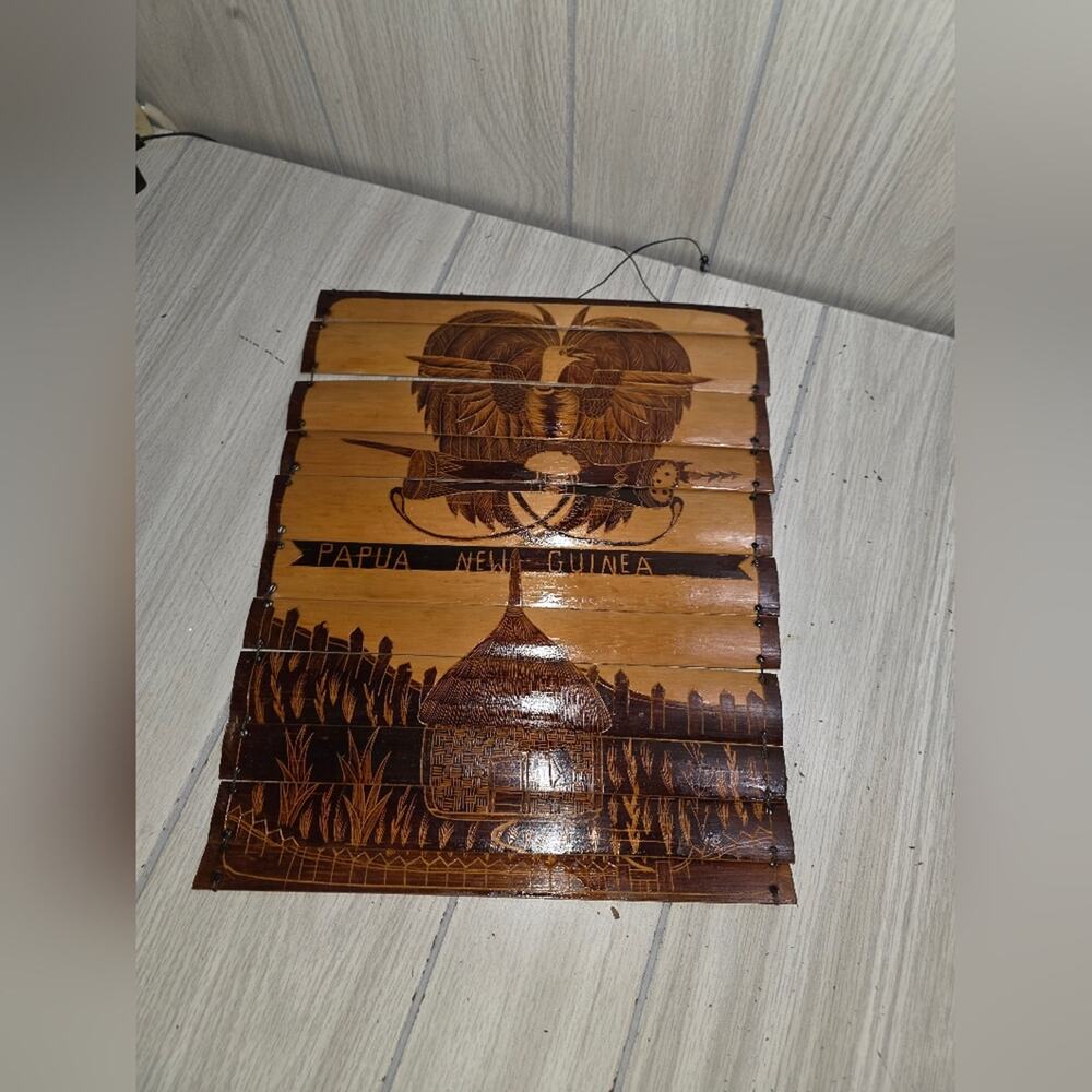 Vtg Papua New Guinea Sliced Palm Bamboo Primitive Tribal Artwork Handmade Decor
